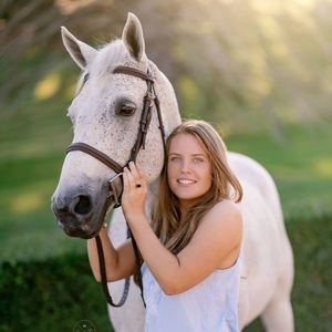 Meet your Posher, Anna